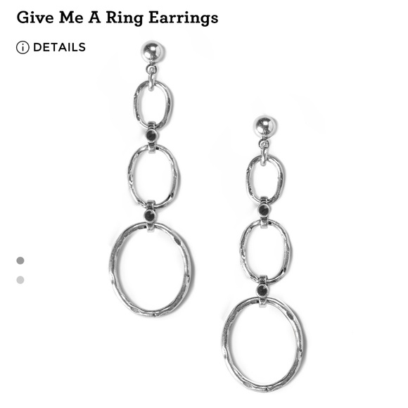 CAbi Jewelry - CAbi Give Me a Ring Earrings